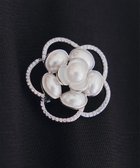 【ティアクラッセ/Tiaclasse】の【選べる2TYPE】スモールフラワーブローチ 人気、トレンドファッション・服の通販 founy(ファニー) ファッション Fashion レディースファッション Fashion for Women おすすめ Recommended / Our Picks アクセサリー Fashion Accessories カーディガン Cardigan, Knitwear シューズ Shoes, Footwear シンプル Simple, Minimal ストール Stole, Wrap チュニック Tunic, Long Top パール Pearl, Pearl Accent ビジュー Bijou, Jewel-like Accent ブローチ Brooch, Pin Brooch ワンポイント One Point, Statement Accent 再入荷 Restock / Back in Stock 新作・新入荷 New Arrivals / New In thumbnail シルバー|ID: prp329100004861856 ipo3291000000036063335