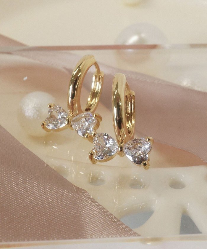 【ティアクラッセ/Tiaclasse】の【金属アレルギー対応・選べる2タイプ】クリスタルリボンピアス インテリア・キッズ・メンズ・レディースファッション・服の通販 founy(ファニー) https://founy.com/ ファッション Fashion レディースファッション Fashion for Women アクセサリー Fashion Accessories カーディガン Cardigan, Knitwear チュニック Tunic, Long Top ビジュー Bijou, Jewel-like Accent フレーム Frame, Outline フープ Hoop, Hoop Earrings メタル Metal, Metal Parts リボン Ribbon, Bow 再入荷 Restock / Back in Stock 新作・新入荷 New Arrivals / New In |ID: prp329100004861865 ipo3291000000036063523