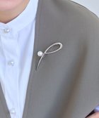 【フィービィー/phoebe】のスタイリッシュクロスカーブパールブローチ シルバー 人気、トレンドファッション・服の通販 founy(ファニー) ファッション Fashion レディースファッション Fashion for Women アクセサリー Fashion Accessories シルバー Silver, Metallic Silver ジャケット Jacket, Outerwear スタイリッシュ Stylish, Fashionable ストール Stole, Wrap セレモニー Ceremony パール Pearl, Pearl Accent ブローチ Brooch, Pin Brooch メタル Metal, Metal Parts エレガント 上品 Elegant thumbnail シルバー|ID: prp329100004861870 ipo3291000000036063650