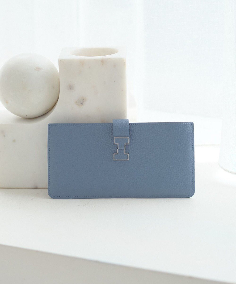 【イアクッチ/IACUCCI】のアバ ロングウォレット CERVO インテリア・キッズ・メンズ・レディースファッション・服の通販 founy(ファニー) 　ファッション　Fashion　レディースファッション　Fashion for Women　ミニ財布・二つ折り財布　Wallets & Card Cases　シルバー　Silver, Metallic Silver　スクエア　Square, Square Shape　スマート　Smart, Elegant　財布　Wallet, Purse　トラベル　Travel, Travel Gear　人気　Popular, Best Seller　フォルム　Silhouette, Form　ポケット　Pocket, Pocket Detail　メタル　Metal, Metal Parts　ラップ　Wrap, Wrap Design　おすすめ　Recommended / Our Picks　2024年　2024　2024-2025秋冬・A/W　Autumn/Winter 2024–25 AW24–25　サックスブルー|ID: prp329100004862175 ipo3291000000036084706