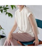 【ティアクラッセ/Tiaclasse】の【洗える】フレンチスリーブピンタックブラウス 人気、トレンドファッション・服の通販 founy(ファニー) ファッション Fashion レディースファッション Fashion for Women トップス・カットソー Cut & Sew Tops シャツ・ブラウス・オフィスカジュアル Elegant Blouses & Button-Ups アクセサリー Fashion Accessories 春 Spring 洗える Machine Washable 秋 Autumn カーディガン Cardigan, Knitwear ギャザー Gathered, Ruffled スタンド Stand Collar, Upright Stand スリーブ Sleeve, Long Sleeve / Short Sleeve チュニック Tunic, Long Top フレンチ French, French Style フロント Front, Front Design ペプラム Peplum, Flared Hem ボトム Bottoms, Lower Wear ポケット Pocket, Pocket Detail レース Lace, Lace Fabric 楽ちん Easy Fit, Comfortable S/S・春夏 SS, Spring/Summer, Warm Season 再入荷 Restock / Back in Stock 夏 Summer エレガント 上品 Elegant 新作・新入荷 New Arrivals / New In thumbnail オフホワイト|ID: prp329100004862221 ipo3291000000036085890