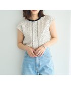 【イェッカ ヴェッカ/YECCA VECCA】の配色タックデザインブラウス 人気、トレンドファッション・服の通販 founy(ファニー) ファッション Fashion レディースファッション Fashion for Women トップス・カットソー Cut & Sew Tops シャツ・ブラウス・オフィスカジュアル Elegant Blouses & Button-Ups おすすめ Recommended / Our Picks スキッパー Skipper, Open Collar ノースリーブ Sleeveless, No-Sleeve フロント Front, Front Design プリーツ Pleats, Pleated ボックス Boxy, Box Shape ボトム Bottoms, Lower Wear ポケット Pocket, Pocket Detail 夏 Summer 春 Spring S/S・春夏 SS, Spring/Summer, Warm Season thumbnail Dot|ID: prp329100004862242 ipo3291000000036086497
