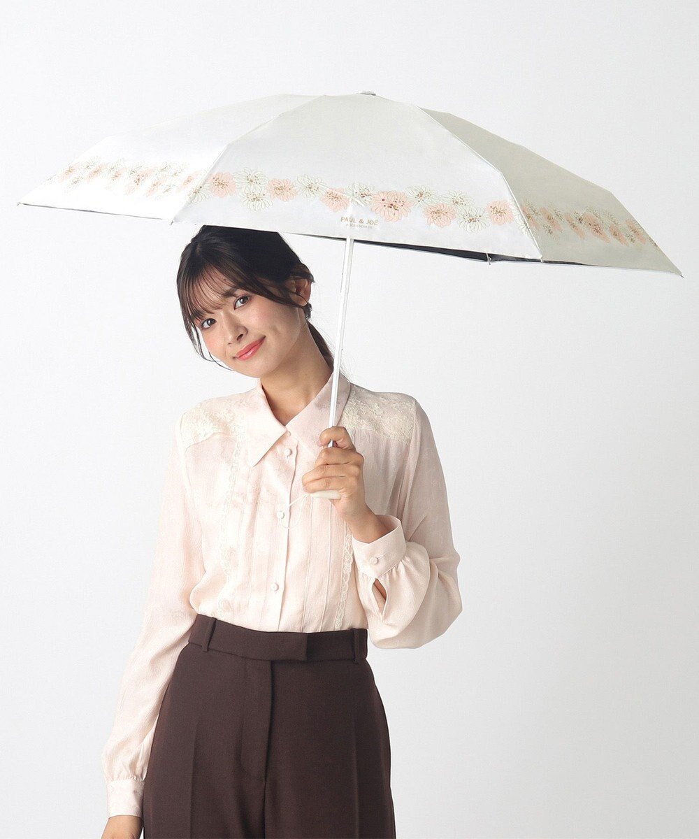 【ムーンバット/MOONBAT】の【WEB限定】PAUL JOE 晴雨兼用日傘 折りたたみ傘 クリザンテーム / 遮熱 遮光 UV 人気、トレンドファッション・服の通販 founy(ファニー) 　ファッション　Fashion　レディースファッション　Fashion for Women　レイングッズ・傘・晴雨兼用傘　Umbrellas & Rain Gear　傘　Umbrella, Parasol　人気　Popular, Best Seller　フォルム　Silhouette, Form　日傘　Parasol, UV Umbrella　エレガント 上品　Elegant　 other-1|ID: prp329100004862251 ipo3291000000036086635