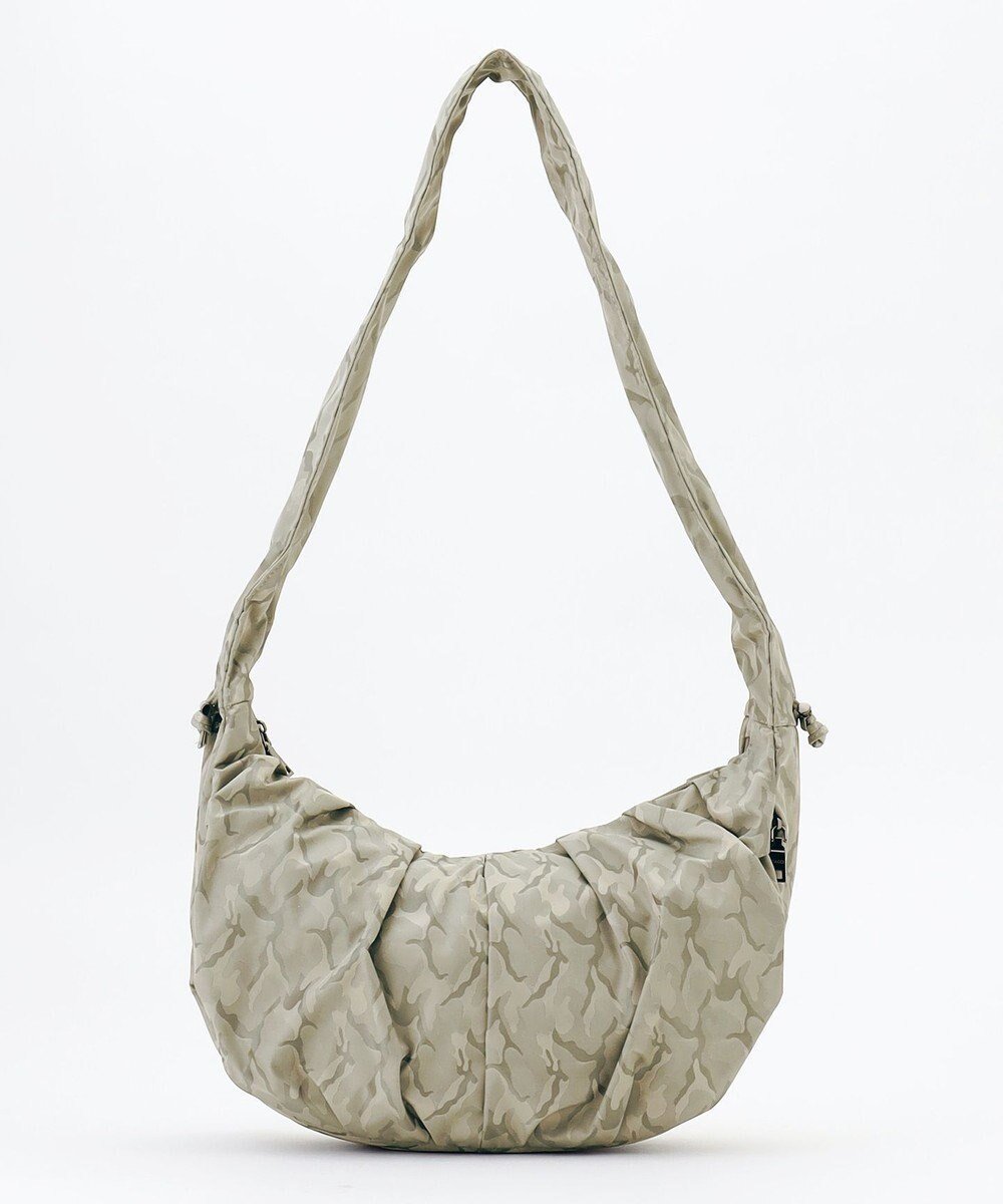 【イザック/Y'SACCS】の迷彩ジャカードシャーリングショルダーバッグ インテリア・キッズ・メンズ・レディースファッション・服の通販 founy(ファニー) 　ファッション　Fashion　レディースファッション　Fashion for Women　バッグ　Bags　シャーリング　Shirring, Ruched　ショルダー　Shoulder, Shoulder Strap　スマート　Smart, Elegant　ドローストリング　Drawstring, Pull Cord　ハーフ　Half, Half-Length　フェミニン　Feminine, Girly　ポケット　Pocket, Pocket Detail　グレージュ|ID: prp329100004862269 ipo3291000000036087071