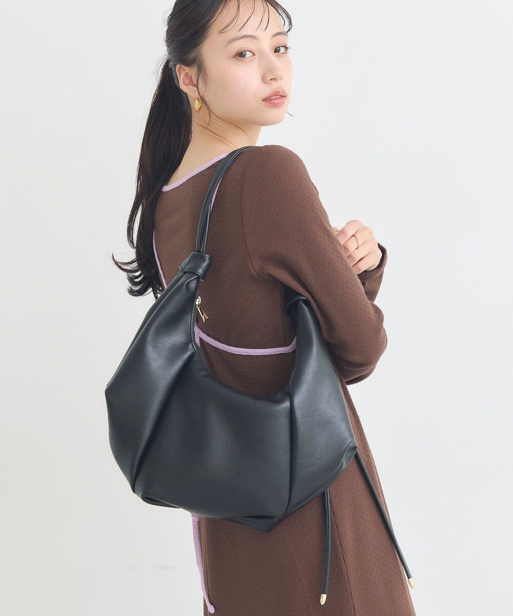 【アースミュージックアンドエコロジー/earth music&ecology】のクロワッサンバッグ 人気、トレンドファッション・服の通販 founy(ファニー) 　ファッション　Fashion　レディースファッション　Fashion for Women　バッグ　Bags　おすすめ　Recommended / Our Picks　コンパクト　Compact, Small Size　シンプル　Simple, Minimal　トレンド　Trend, Trending Now　フォルム　Silhouette, Form　 other-1|ID: prp329100004862768 ipo3291000000036118449