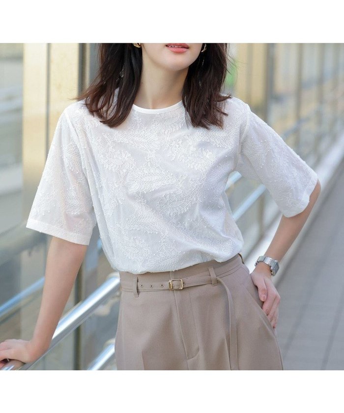 【エニィ スィス/any SiS】のレースクロップド プルオーバー インテリア・キッズ・メンズ・レディースファッション・服の通販 founy(ファニー) https://founy.com/ ファッション Fashion レディースファッション Fashion for Women トップス・カットソー Cut & Sew Tops シャツ・ブラウス・オフィスカジュアル Elegant Blouses & Button-Ups カジュアルプルオーバー・ニットトップス Pullovers & Knit Tops / Casual Pullovers おすすめ Recommended / Our Picks サテン Satin, Glossy Fabric シフォン Chiffon, Lightweight Fabric スリット Slit, Slit Detail ボンディング Bonding, Bonded Fabric レース Lace, Lace Fabric エレガント 上品 Elegant 夏 Summer 新作・新入荷 New Arrivals / New In 春 Spring S/S・春夏 SS, Spring/Summer, Warm Season |ID: prp329100004862778 ipo3291000000036263217