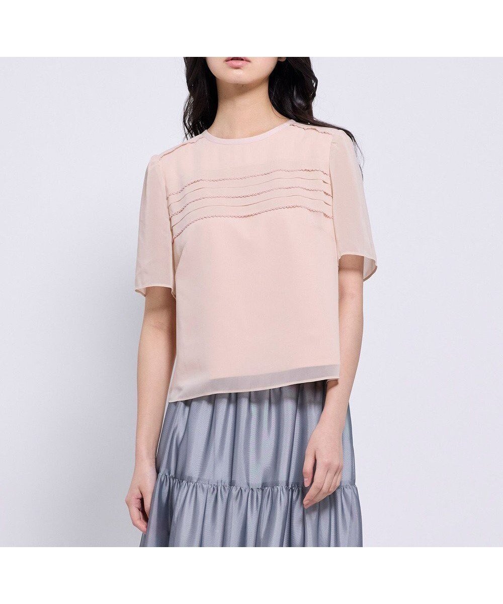 【トッカ/TOCCA】のPICO FLUTTER カットソー 人気、トレンドファッション・服の通販 founy(ファニー) 　ファッション　Fashion　レディースファッション　Fashion for Women　トップス・カットソー　Cut & Sew Tops　シャツ・ブラウス・オフィスカジュアル　Elegant Blouses & Button-Ups　ロングTシャツ・Tシャツ　Longline T-Shirts & Tees　カットソー・ベーシックTシャツ　Cut-and-Sewn Tops / Stretch Tees & Basics　インナー　Innerwear　春　Spring　カットソー　Cut and Sewn Top　シフォン　Chiffon, Lightweight Fabric　シンプル　Simple, Minimal　ジャケット　Jacket, Outerwear　フェミニン　Feminine, Girly　フロント　Front, Front Design　S/S・春夏　SS, Spring/Summer, Warm Season　夏　Summer　エレガント 上品　Elegant　2026年　2026　 other-1|ID: prp329100004862809 ipo3291000000036118980