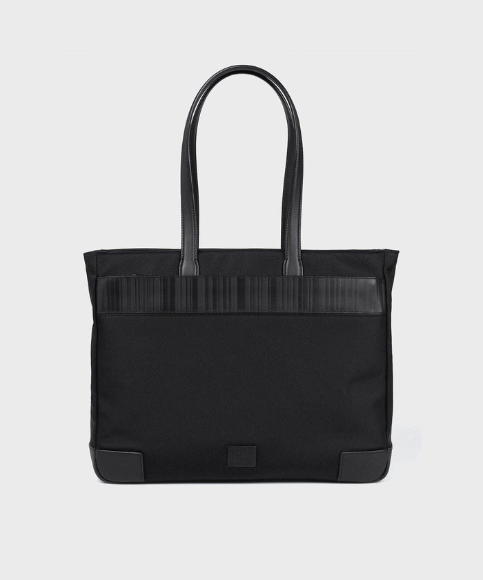 【ポールスミス/Paul Smith / MEN】のシャドーストライプ トートバッグ インテリア・キッズ・メンズ・レディースファッション・服の通販 founy(ファニー) https://founy.com/ ファッション Fashion メンズファッション Fashion for Men バッグ Bags トートバッグ / 通勤・大容量バッグ Tote Bags おすすめ Recommended / Our Picks シャドー Shadow, Subtle Pattern シンプル Simple, Minimal ストライプ Stripe, Striped Pattern フロント Front, Front Design プレート Plate, Dish ポケット Pocket, Pocket Detail メンズ Men's, Menswear リュクス Luxury, Elegant, High-End, Chic 軽量 Lightweight, Ultra Light ビジネス 仕事 通勤 Business / Work / Commuting |ID: prp329100004862982 ipo3291000000036150284