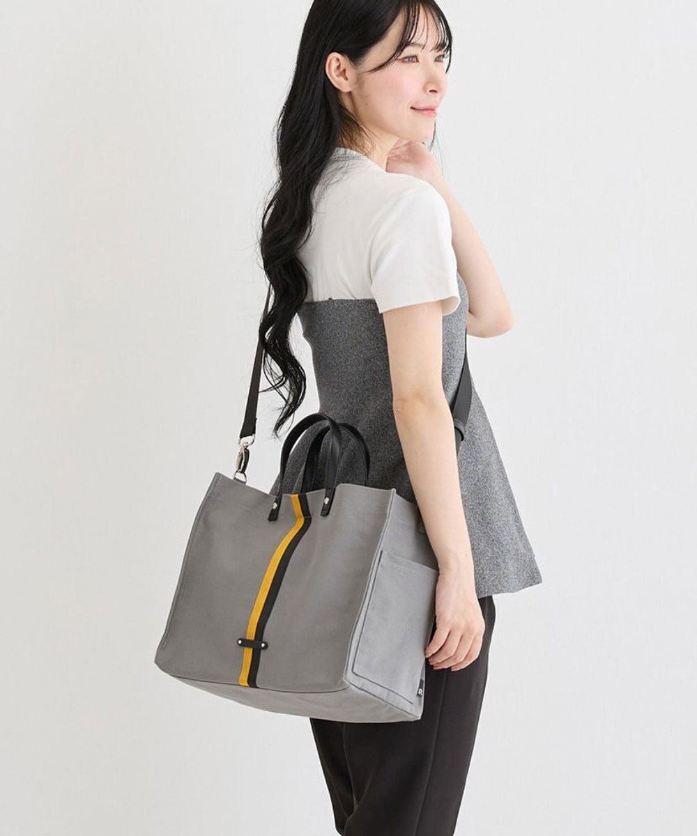 【ルートート/ROOTOTE】の3581【ルートート】LT.デリ.メッゾプント-A インテリア・キッズ・メンズ・レディースファッション・服の通販 founy(ファニー) 　ファッション　Fashion　レディースファッション　Fashion for Women　バッグ　Bags　カメラ　Camera Accessories　キャンバス　Canvas, Canvas Fabric　ショルダー　Shoulder, Shoulder Strap　スクエア　Square, Square Shape　センター　Center, Center Line　フォルム　Silhouette, Form　プリント　Print, Printed Pattern　ポケット　Pocket, Pocket Detail　マグネット　Magnet, Magnetic Closure　ランダム　Random, Irregular　新作・新入荷　New Arrivals / New In　ビジネス 仕事 通勤　Business / Work / Commuting　02:グレー|ID: prp329100004863129 ipo3291000000036155148