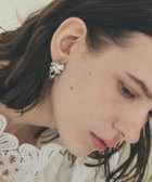 【イェッカ ヴェッカ/YECCA VECCA】のメタルフラワーピアス 人気、トレンドファッション・服の通販 founy(ファニー) ファッション Fashion レディースファッション Fashion for Women アクセサリー Fashion Accessories ストーン Stone, Gem-Like デニム Denim, Jeans Material フラワー Flower, Floral メタル Metal, Metal Parts モチーフ Motif, Design Theme エレガント 上品 Elegant thumbnail Silver|ID: prp329100004863141 ipo3291000000036155349