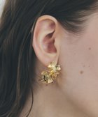 【イェッカ ヴェッカ/YECCA VECCA】のメタルフラワーピアス 人気、トレンドファッション・服の通販 founy(ファニー) ファッション Fashion レディースファッション Fashion for Women アクセサリー Fashion Accessories ストーン Stone, Gem-Like デニム Denim, Jeans Material フラワー Flower, Floral メタル Metal, Metal Parts モチーフ Motif, Design Theme エレガント 上品 Elegant thumbnail Gold|ID: prp329100004863141 ipo3291000000036155352