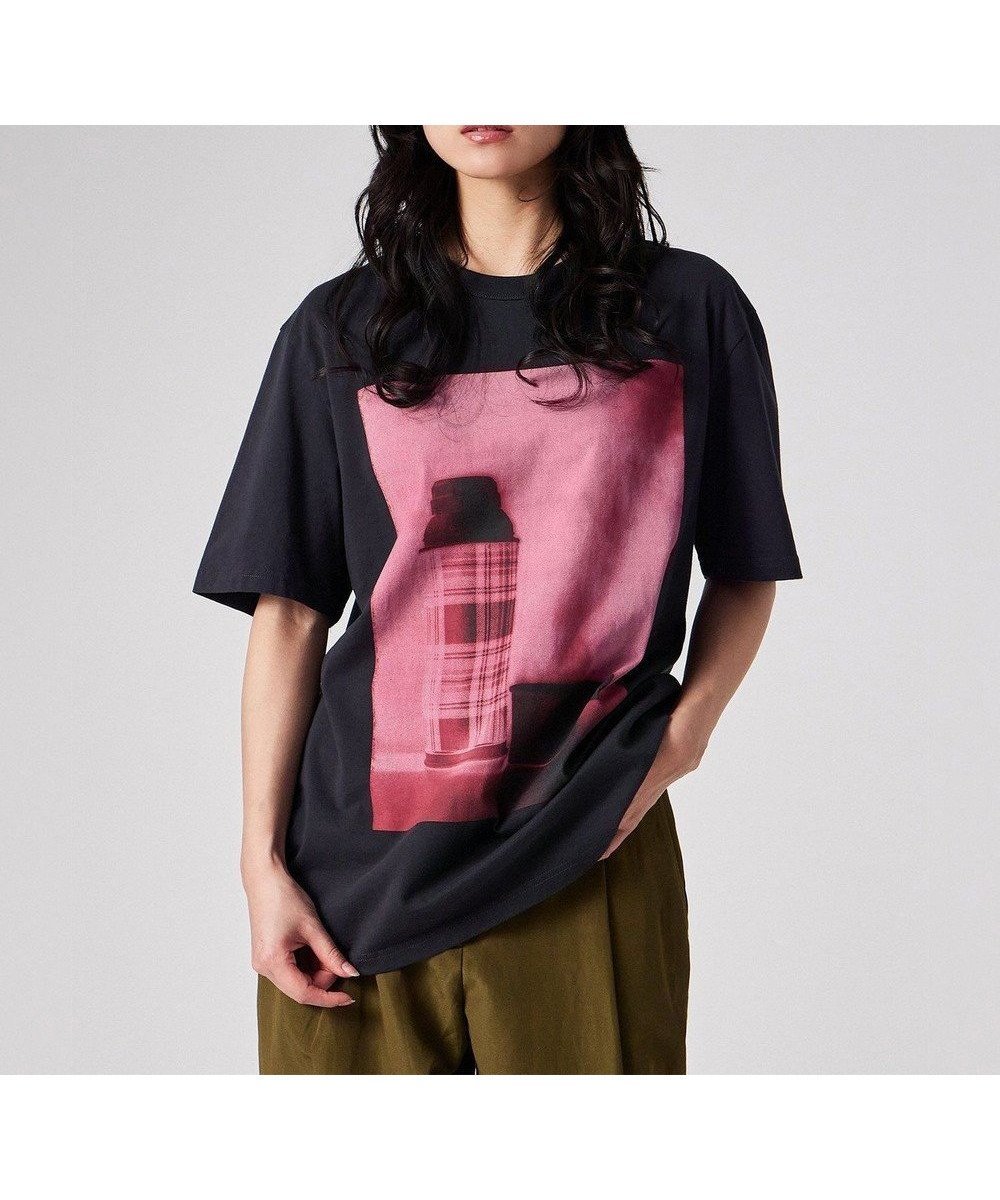 【ポール スミス/Paul Smith】のPaul Smith Loves Barbour Crosby Tシャツ 人気、トレンドファッション・服の通販 founy(ファニー) ファッション Fashion レディースファッション Fashion for Women トップス・カットソー Cut & Sew Tops シャツ・ブラウス・オフィスカジュアル Elegant Blouses & Button-Ups ロングTシャツ・Tシャツ Longline T-Shirts & Tees カットソー・ベーシックTシャツ Cut-and-Sewn Tops / Stretch Tees & Basics インナー Innerwear カットソー Cut and Sewn Top フロント Front, Front Design プリント Print, Printed Pattern 半袖 Short Sleeve, Half Sleeve 夏 Summer S/S・春夏 SS, Spring/Summer, Warm Season A/W・秋冬 Autumn/Winter other-1|ID: prp329100004863182 ipo3291000000036156027