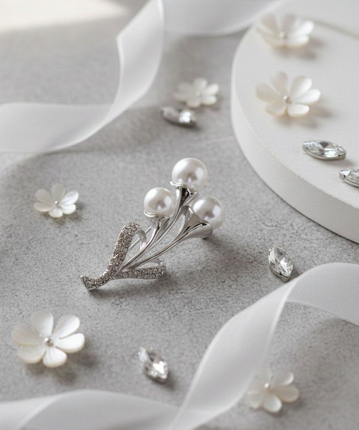 【ティアクラッセ/Tiaclasse】のパールリーフブランチブローチ インテリア・キッズ・メンズ・レディースファッション・服の通販 founy(ファニー) https://founy.com/ ファッション Fashion レディースファッション Fashion for Women アクセサリー Fashion Accessories エレガント 上品 Elegant 春 Spring 秋 Autumn シューズ Shoes, Footwear シルバー Silver, Metallic Silver ストール Stole, Wrap ストーン Stone, Gem-Like チュニック Tunic, Long Top パール Pearl, Pearl Accent フォーマル Formal, Dressy フラワー Flower, Floral ブローチ Brooch, Pin Brooch モチーフ Motif, Design Theme リーフ Leaf, Botanical Leaf 冬 Winter / This Winter 再入荷 Restock / Back in Stock おすすめ Recommended / Our Picks 夏 Summer セレモニー Ceremony 入学式 Entrance Ceremony 卒業式 Graduation Ceremony 新作・新入荷 New Arrivals / New In 結婚式 Wedding |ID: prp329100004863342 ipo3291000000036156802