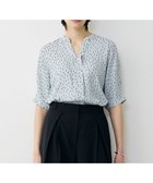 【アイシービー/iCB】の【先行予約・WEB限定】BackSatinAmunzen 5分袖キーネックブラウス 人気、トレンドファッション・服の通販 founy(ファニー) ファッション Fashion レディースファッション Fashion for Women トップス・カットソー Cut & Sew Tops シャツ・ブラウス・オフィスカジュアル Elegant Blouses & Button-Ups 春 Spring 今季 This Season, Current Season サテン Satin, Glossy Fabric 人気 Popular, Best Seller プリント Print, Printed Pattern ワーク Workwear, Utility Style S/S・春夏 SS, Spring/Summer, Warm Season 夏 Summer エレガント 上品 Elegant 2026年 2026 thumbnail :サックスグレー×ミックスモチーフドット|ID: prp329100004863370 ipo3291000000036156971