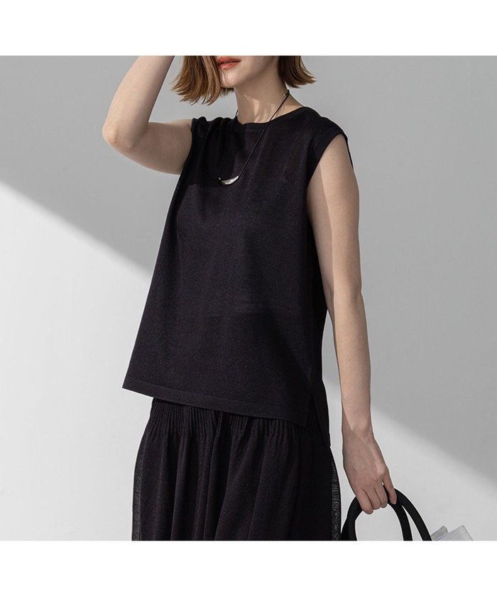 【23区/NIJYUSANKU】の【CanCam10月号掲載/新色追加】シャイニーシアー ノースリーブ ニット インテリア・キッズ・メンズ・レディースファッション・服の通販 founy(ファニー) https://founy.com/ 雑誌掲載アイテム Magazine Picks & Fashion Features ファッション雑誌 Fashion Magazines キャンキャン CanCam ファッション Fashion レディースファッション Fashion for Women トップス・カットソー Cut & Sew Tops ニット Knit Tops & Sweaters キャミソール&ノースリーブ Camisoles & Sleeveless Tops インナー Innerwear 春 Spring キャミソール Camisole, Spaghetti Strap Top コンパクト Compact, Small Size 10月号 October Issue シンプル Simple, Minimal セーター Sweater, Knitwear 雑誌 Magazine, Fashion Magazine ノースリーブ Sleeveless, No-Sleeve 人気 Popular, Best Seller ベーシック Basic, Essential S/S・春夏 SS, Spring/Summer, Warm Season 夏 Summer 旅行 Travel 2025年 2025 2025春夏・S/S Spring/Summer 2025 SS25 |ID: prp329100004863676 ipo3291000000036177199