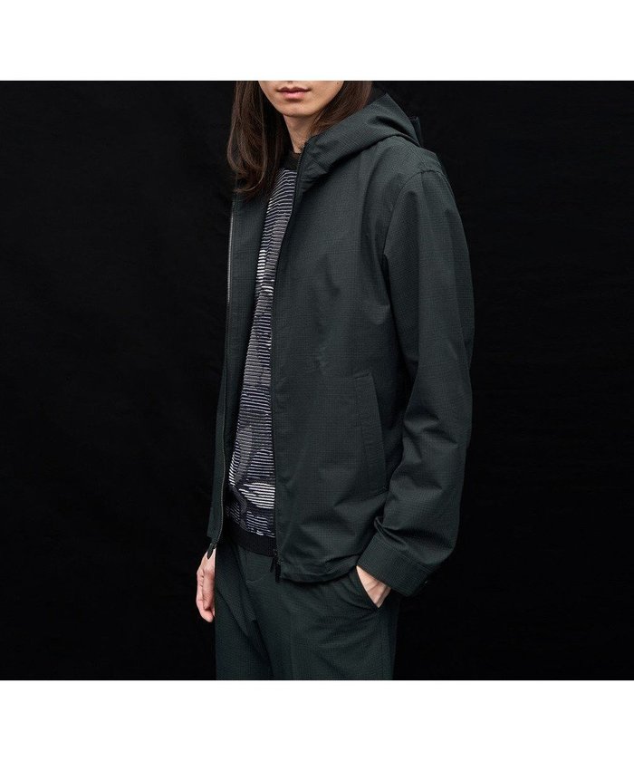 【ジョゼフ オム/JOSEPH HOMME / MEN】の新柄【シワになりにくい】クールドッツストレッチ ジップアップフードブルゾン インテリア・キッズ・メンズ・レディースファッション・服の通販 founy(ファニー) https://founy.com/ ファッション Fashion メンズファッション Fashion for Men アウター Men's Coats Outerwear ブルゾンジャケット / カジュアルアウター Bomber Jackets & Blousons ウォッシャブル Machine Washable ジャケット Jacket, Outerwear ストレッチ Stretch, Stretchy Fabric スポーツ Sports, Activewear ドローコード Drawcord, Drawstring Cord フロント Front, Front Design ブルゾン Blouson, Bomber Jacket プリント Print, Printed Pattern 夏 Summer 春 Spring S/S・春夏 SS, Spring/Summer, Warm Season |ID: prp329100004864221 ipo3291000000036199437