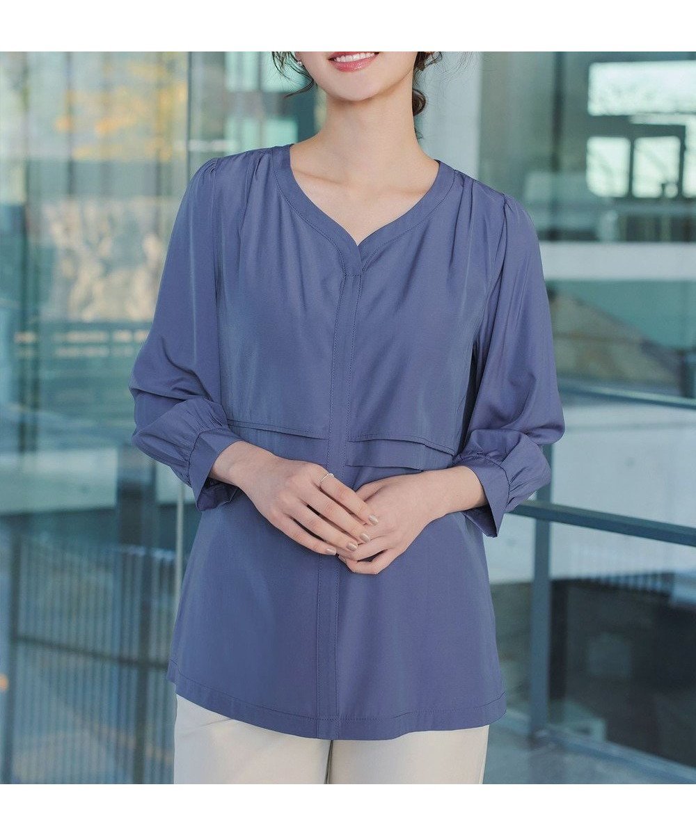 【ティアクラッセ/Tiaclasse】のレイヤードデザインブラウス 人気、トレンドファッション・服の通販 founy(ファニー) 　ファッション　Fashion　レディースファッション　Fashion for Women　トップス・カットソー　Cut & Sew Tops　シャツ・ブラウス・オフィスカジュアル　Elegant Blouses & Button-Ups　ウォッシャブル　Machine Washable　春　Spring　洗える　Machine Washable　秋　Autumn　スリーブ　Sleeve, Long Sleeve / Short Sleeve　デコルテ　Décolleté, Neckline　バランス　Balance, Style Balance　ポケット　Pocket, Pocket Detail　冬　Winter / This Winter　S/S・春夏　SS, Spring/Summer, Warm Season　夏　Summer　エレガント 上品　Elegant　ビジネス 仕事 通勤　Business / Work / Commuting　 other-1|ID: prp329100004864358 ipo3291000000036201929