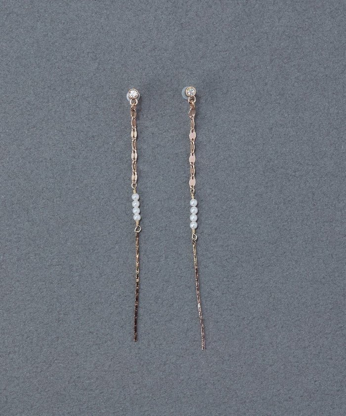 【フィービィー/phoebe】の〈金属アレルギー対応〉ルミナスビジューセラミックポストピアス 揺れピアス/パール インテリア・キッズ・メンズ・レディースファッション・服の通販 founy(ファニー) https://founy.com/ ファッション Fashion レディースファッション Fashion for Women アクセサリー Fashion Accessories チェーン Chain, Chain Strap パール Pearl, Pearl Accent フェミニン Feminine, Girly モチーフ Motif, Design Theme ロング Long, Long-Length 人気 Popular, Best Seller 春 Spring |ID: prp329100004864379 ipo3291000000036202168