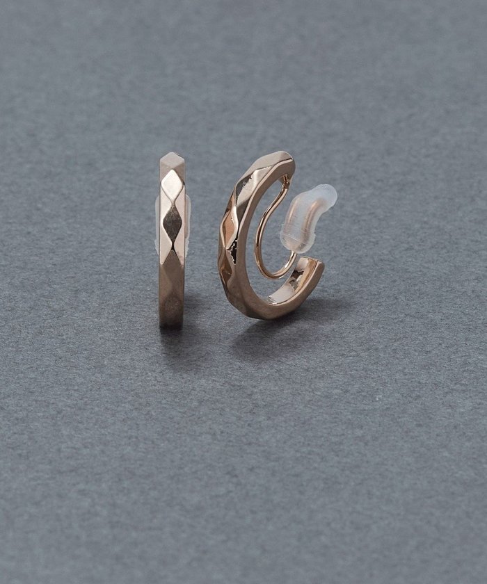 【フィービィー/phoebe】の〈痛くないシリーズ/金属アレルギー対応〉スパークフープライトフィットイヤリング 定番/シンプル/フープイヤリング インテリア・キッズ・メンズ・レディースファッション・服の通販 founy(ファニー) https://founy.com/ ファッション Fashion レディースファッション Fashion for Women ジュエリー Jewelry ファッションリング Fashion Rings イヤリング・フープ・ドロップタイプ Hoop, Drop & Clip Earrings アクセサリー Fashion Accessories イヤリング Earrings 春 Spring 軽量 Lightweight, Ultra Light シンプル Simple, Minimal 定番 Standard, Basic Item 人気 Popular, Best Seller バランス Balance, Style Balance フィット Fit, Slim Fit フープ Hoop, Hoop Earrings メタル Metal, Metal Parts モチーフ Motif, Design Theme エレガント 上品 Elegant |ID: prp329100004864382 ipo3291000000036202191