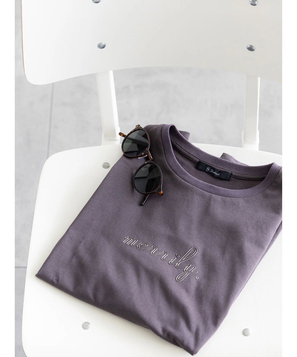 【テチチ/Te chichi】の3DシャイニーロゴロンT《2026 spring catalog item》 インテリア・キッズ・メンズ・レディースファッション・服の通販 founy(ファニー) 　ファッション　Fashion　レディースファッション　Fashion for Women　トップス・カットソー　Cut & Sew Tops　シャツ・ブラウス・オフィスカジュアル　Elegant Blouses & Button-Ups　ロングTシャツ・Tシャツ　Longline T-Shirts & Tees　カットソー・ベーシックTシャツ　Cut-and-Sewn Tops / Stretch Tees & Basics　2026年　2026　インナー　Innerwear　カットソー　Cut and Sewn Top　カーディガン　Cardigan, Knitwear　ジャケット　Jacket, Outerwear　スリーブ　Sleeve, Long Sleeve / Short Sleeve　ベーシック　Basic, Essential　ロング　Long, Long-Length　エレガント 上品　Elegant　夏　Summer　S/S・春夏　SS, Spring/Summer, Warm Season　A/W・秋冬　Autumn/Winter　チャコールグレー|ID: prp329100004864428 ipo3291000000036202831