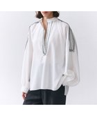 【ベイジ,/BEIGE,】のAXI / 刺繍ステッチ ドルマンスタンドブラウス 人気、トレンドファッション・服の通販 founy(ファニー) ファッション Fashion レディースファッション Fashion for Women トップス・カットソー Cut & Sew Tops シャツ・ブラウス・オフィスカジュアル Elegant Blouses & Button-Ups 春 Spring 洗える Machine Washable ギャザー Gathered, Ruffled スキッパー Skipper, Open Collar スタンド Stand Collar, Upright Stand スリーブ Sleeve, Long Sleeve / Short Sleeve デニム Denim, Jeans Material なめらか Smooth, Silky Texture バランス Balance, Style Balance フレア Flare, Flared フロント Front, Front Design S/S・春夏 SS, Spring/Summer, Warm Season 夏 Summer エレガント 上品 Elegant ビジネス 仕事 通勤 Business / Work / Commuting thumbnail Ecru|ID: prp329100004864475 ipo3291000000036203541