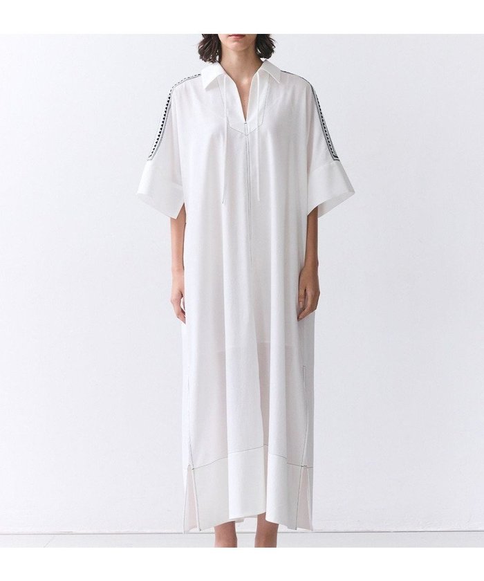 【ベイジ,/BEIGE,】のAXI / 刺繍ステッチ ドルマンロングドレス インテリア・キッズ・メンズ・レディースファッション・服の通販 founy(ファニー) https://founy.com/ ファッション Fashion レディースファッション Fashion for Women ワンピース Dresses フォーマル・パーティードレス・結婚式用ドレス Elegant & Casual Dresses 春 Spring 洗える Machine Washable サンダル Sandals, Summer Shoes ジャケット Jacket, Outerwear スキッパー Skipper, Open Collar スリット Slit, Slit Detail ドレス Dress, One-Piece なめらか Smooth, Silky Texture フラット Flat, Flat Shoes ロング Long, Long-Length S/S・春夏 SS, Spring/Summer, Warm Season 夏 Summer エレガント 上品 Elegant ビジネス 仕事 通勤 Business / Work / Commuting |ID: prp329100004864476 ipo3291000000036203549