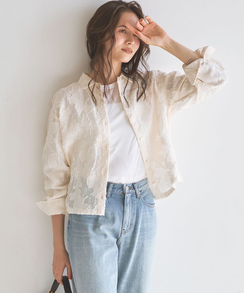 【23区/NIJYUSANKU】の【SLOW/一部店舗限定】カットジャカード シャツ 人気、トレンドファッション・服の通販 founy(ファニー) 　ファッション　Fashion　レディースファッション　Fashion for Women　トップス・カットソー　Cut & Sew Tops　シャツ・ブラウス・オフィスカジュアル　Elegant Blouses & Button-Ups　春　Spring　シンプル　Simple, Minimal　ジャカード／ジャガード　Jacquard, Woven Pattern　デニム　Denim, Jeans Material　バランス　Balance, Style Balance　フロント　Front, Front Design　ボトム　Bottoms, Lower Wear　ミリタリー　Military, Army Style　リラックス　Relax, Relaxed Fit　ワッシャー　Washer, Crinkled Finish　S/S・春夏　SS, Spring/Summer, Warm Season　おすすめ　Recommended / Our Picks　夏　Summer　2026年　2026　 other-1|ID: prp329100004866140 ipo3291000000036223607