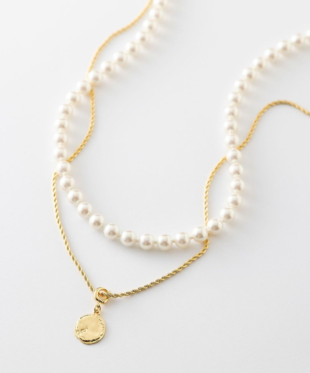 【23区/NIJYUSANKU】のコインモチーフ パール チェーン ネックレス インテリア・キッズ・メンズ・レディースファッション・服の通販 founy(ファニー) 　ファッション　Fashion　レディースファッション　Fashion for Women　ジュエリー　Jewelry　ネックレス　Necklaces & Pendants　おすすめ　Recommended / Our Picks　アクセサリー　Fashion Accessories　コイン　Coin, Coin Design　ショート　Short, Short Length　シルバー　Silver, Metallic Silver　チェーン　Chain, Chain Strap　チャーム　Charm, Pendant　デコルテ　Décolleté, Neckline　トレンド　Trend, Trending Now　ネックレス　Necklace, Pendant Necklace　パール　Pearl, Pearl Accent　モチーフ　Motif, Design Theme　ゴールド系|ID: prp329100004866145 ipo3291000000036223685