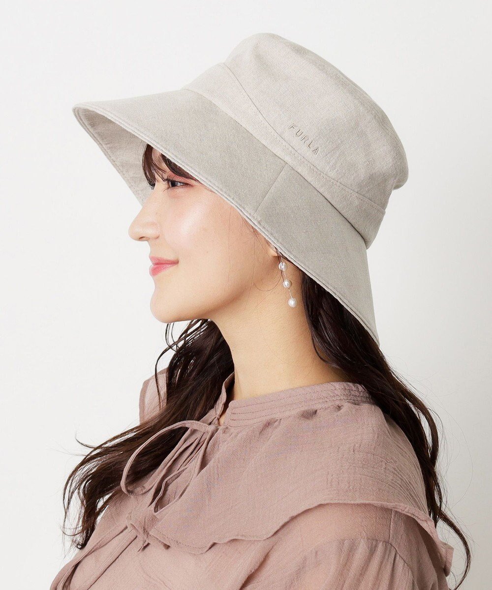 【ムーンバット/MOONBAT】の【帽子】フルラ (FURLA) 広つばハット 同色ロゴ刺繍 サイズ調整 インテリア・キッズ・メンズ・レディースファッション・服の通販 founy(ファニー) 　ファッション　Fashion　レディースファッション　Fashion for Women　キャップ&ハット　Hats & Caps　アシンメトリー　Asymmetrical Style　イタリア　Italy　エレガント 上品　Elegant　コレクション　Collection, Seasonal Line　パターン　Pattern, Design Print　帽子　Hat, Headwear　ベージュ|ID: prp329100004866149 ipo3291000000036223754