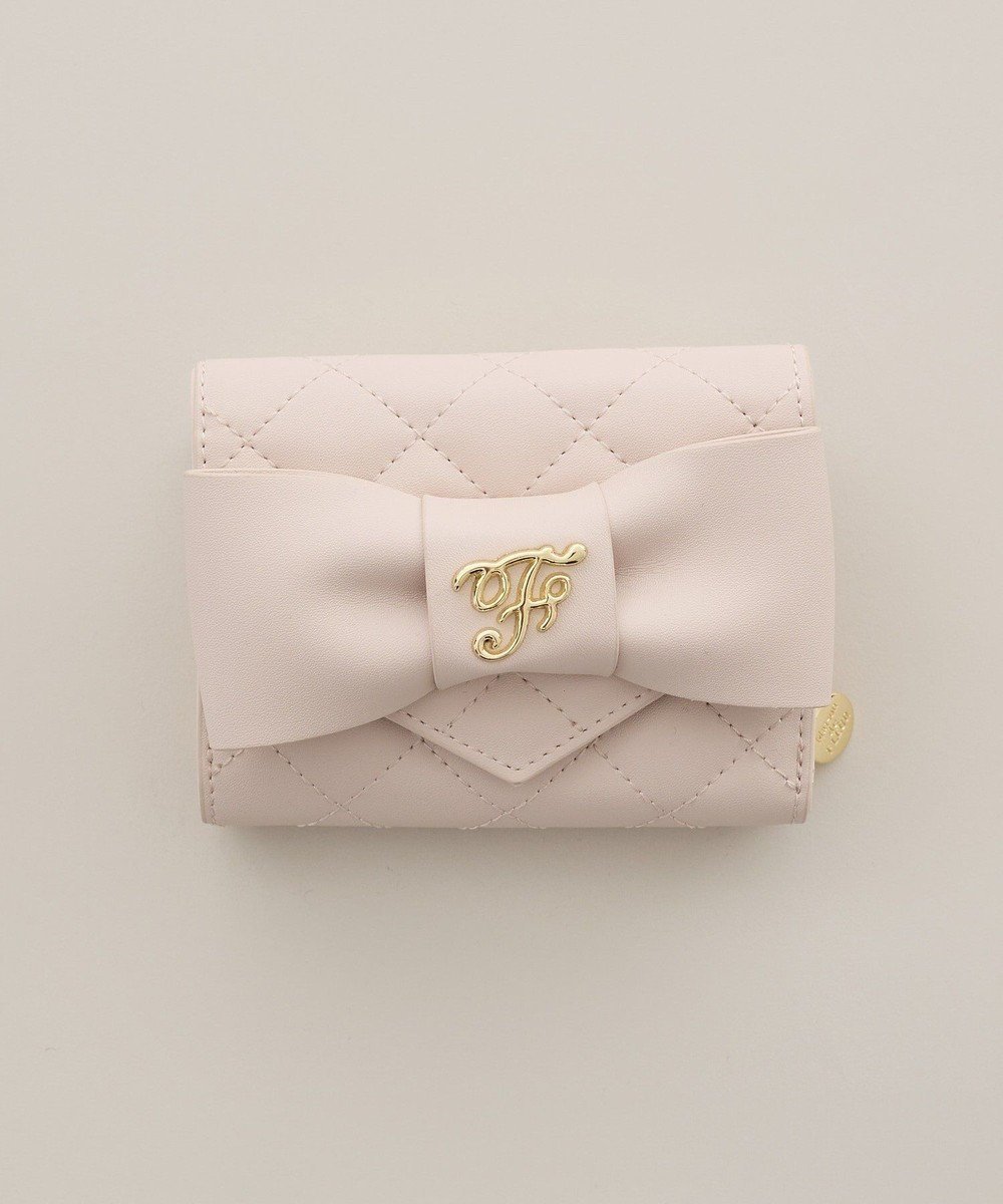 【メゾンドフルール/Maison de FLEUR】のキルティングFリボンウォレット 人気、トレンドファッション・服の通販 founy(ファニー) 　ファッション　Fashion　レディースファッション　Fashion for Women　ミニ財布・二つ折り財布　Wallets & Card Cases　おすすめ　Recommended / Our Picks　キルティング　Quilted, Quilting　コンパクト　Compact, Small Size　ポケット　Pocket, Pocket Detail　モチーフ　Motif, Design Theme　リボン　Ribbon, Bow　エレガント 上品　Elegant　財布　Wallet, Purse　 other-1|ID: prp329100004866235 ipo3291000000036224974