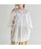 【23区/NIJYUSANKU】の【SLOW/一部店舗限定】コットンボイル ギャザー ブラウス 人気、トレンドファッション・服の通販 founy(ファニー) ファッション Fashion レディースファッション Fashion for Women トップス・カットソー Cut & Sew Tops シャツ・ブラウス・オフィスカジュアル Elegant Blouses & Button-Ups イエロー Yellow 春 Spring ギャザー Gathered, Ruffled タンブラー Tumbler, Travel Mug デニム Denim, Jeans Material 定番 Standard, Basic Item フェミニン Feminine, Girly リゾート Resort, Vacation Style リラックス Relax, Relaxed Fit S/S・春夏 SS, Spring/Summer, Warm Season 夏 Summer エレガント 上品 Elegant 2026年 2026 thumbnail ホワイト系|ID: prp329100004866382 ipo3291000000036241107