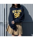 【ウィゴー/WEGO】のグラフィックスウェット 人気、トレンドファッション・服の通販 founy(ファニー) ファッション Fashion レディースファッション Fashion for Women トップス・カットソー Cut & Sew Tops レディースパーカー・カジュアルフーディー Casual Hoodies & Sweatshirts スウェット・クルーネックトップス Sweatshirts & Crewnecks / Relaxed Fit Sweat Tops 春 Spring 秋 Autumn カーゴパンツ Cargo Pants, Utility Pants グラフィック Graphic, Graphic Design シンプル Simple, Minimal スウェット / スエット Sweatshirt, Sweatwear スマホ Smartphone, Mobile Device デニム Denim, Jeans Material フェミニン Feminine, Girly プリント Print, Printed Pattern ベーシック Basic, Essential ミックス Mix, Mixed Style ミニスカート Mini Skirt, Short Skirt リラックス Relax, Relaxed Fit ロング Long, Long-Length 冬 Winter / This Winter S/S・春夏 SS, Spring/Summer, Warm Season おすすめ Recommended / Our Picks 夏 Summer thumbnail 柄2|ID: prp329100004866404 ipo3291000000036241624
