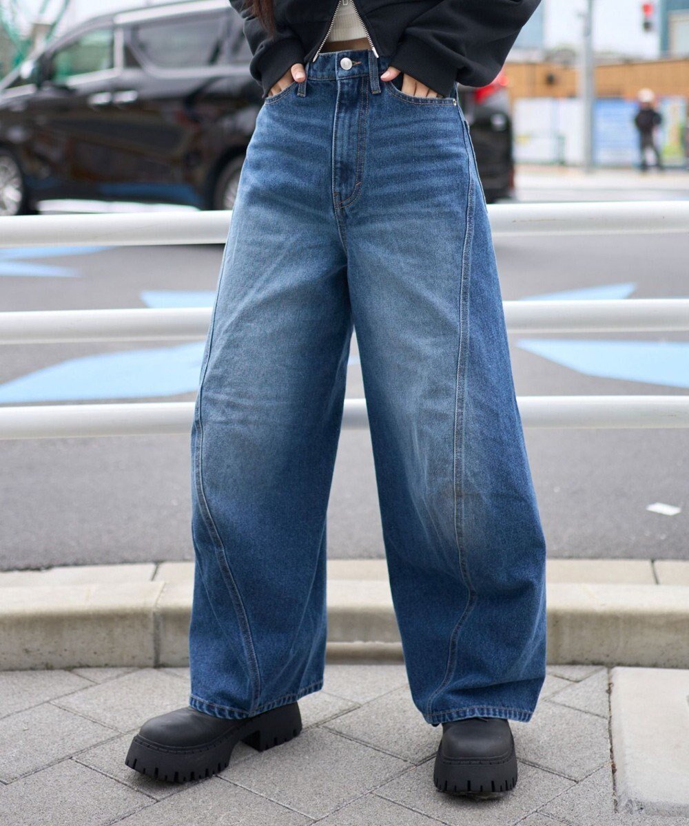 【ウィゴー/WEGO】の【ユニセックス着用ITEM/SMLサイズ展開】カバーフィットバルーンデニムパンツ インテリア・キッズ・メンズ・レディースファッション・服の通販 founy(ファニー) ファッション Fashion レディースファッション Fashion for Women パンツ Pants & Trousers デニムパンツ・ジーンズ・美脚デニム Denim Jeans & Pants 春 Spring 秋 Autumn シューズ Shoes, Footwear ショート Short, Short Length シンプル Simple, Minimal スウェット / スエット Sweatshirt, Sweatwear スニーカー Sneakers, Trainers スマホ Smartphone, Mobile Device デニム Denim, Jeans Material バルーン Balloon, Balloon Silhouette ビッグ Big, Oversized フィット Fit, Slim Fit リラックス Relax, Relaxed Fit ループ Loop, Loop Knit 冬 Winter / This Winter S/S・春夏 SS, Spring/Summer, Warm Season プチプライス・低価格 Affordable / Budget Price おすすめ Recommended / Our Picks 夏 Summer デニム中濃加工色|ID: prp329100004866405 ipo3291000000036241647