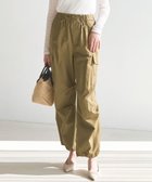 【23区/NIJYUSANKU】の【SLOW/一部店舗限定】ハイカウントギャバ パラシュート カーゴパンツ 人気、トレンドファッション・服の通販 founy(ファニー) ファッション Fashion レディースファッション Fashion for Women パンツ Pants & Trousers 春 Spring カーゴパンツ Cargo Pants, Utility Pants コンパクト Compact, Small Size シューズ Shoes, Footwear ジャケット Jacket, Outerwear ドローコード Drawcord, Drawstring Cord ミリタリー Military, Army Style リラックス Relax, Relaxed Fit S/S・春夏 SS, Spring/Summer, Warm Season 夏 Summer 2026年 2026 thumbnail モスグリーン系|ID: prp329100004866422 ipo3291000000036241873