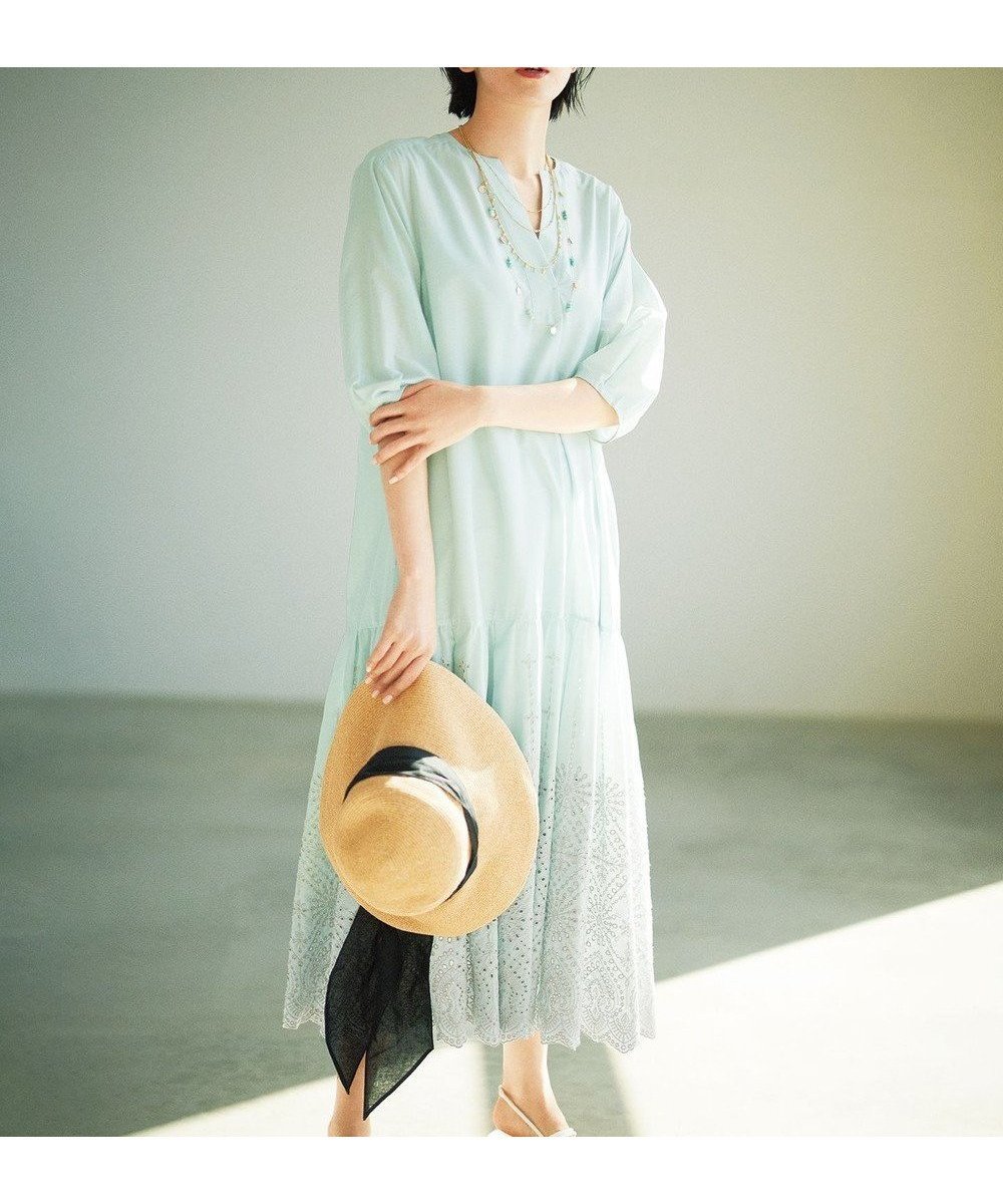 【自由区/JIYU-KU】の【カタログ掲載・洗える】エンブロイダリーローン ワンピース 人気、トレンドファッション・服の通販 founy(ファニー) 　ファッション　Fashion　レディースファッション　Fashion for Women　ワンピース　Dresses　春　Spring　洗える　Machine Washable　切替　Switching, Contrast Panel　ティアード　Tiered, Tiered Style　モダン　Modern, Contemporary　リラックス　Relax, Relaxed Fit　ワーク　Workwear, Utility Style　S/S・春夏　SS, Spring/Summer, Warm Season　夏　Summer　旅行　Travel　 other-1|ID: prp329100004866486 ipo3291000000036243001