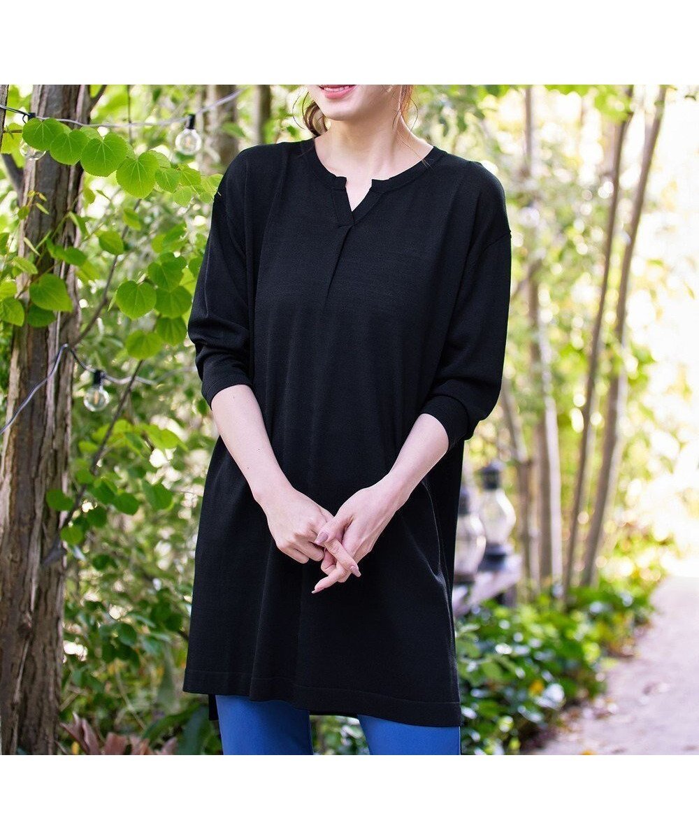 【ティアクラッセ/Tiaclasse】の【洗える】キーネックニットチュニック インテリア・キッズ・メンズ・レディースファッション・服の通販 founy(ファニー) 　ファッション　Fashion　レディースファッション　Fashion for Women　トップス・カットソー　Cut & Sew Tops　ニット　Knit Tops & Sweaters　サマー　Summer, Summer Style　シンプル　Simple, Minimal　セーター　Sweater, Knitwear　チュニック　Tunic, Long Top　フィット　Fit, Slim Fit　夏　Summer　春　Spring　S/S・春夏　SS, Spring/Summer, Warm Season　洗える　Machine Washable　ブラック|ID: prp329100004866496 ipo3291000000036243403