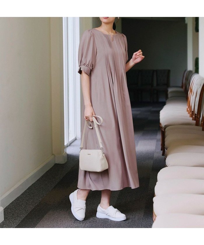 【ティアクラッセ/Tiaclasse】のボリュームパフスリーブピンタックワンピース インテリア・キッズ・メンズ・レディースファッション・服の通販 founy(ファニー) https://founy.com/ ファッション Fashion レディースファッション Fashion for Women ワンピース Dresses アクセサリー Fashion Accessories 春 Spring カーディガン Cardigan, Knitwear スリーブ Sleeve, Long Sleeve / Short Sleeve チュニック Tunic, Long Top ポケット Pocket, Pocket Detail マキシ Maxi, Full Length S/S・春夏 SS, Spring/Summer, Warm Season 再入荷 Restock / Back in Stock 夏 Summer 新作・新入荷 New Arrivals / New In |ID: prp329100004866515 ipo3291000000036243901