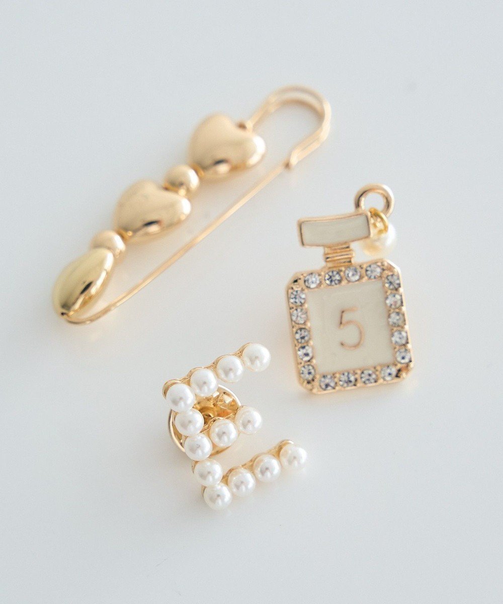 【アースミュージックアンドエコロジー/earth music&ecology】のハングアウトブローチセット インテリア・キッズ・メンズ・レディースファッション・服の通販 founy(ファニー) 　ファッション　Fashion　レディースファッション　Fashion for Women　アクセサリー　Fashion Accessories　シンプル　Simple, Minimal　トレンド　Trend, Trending Now　パール　Pearl, Pearl Accent　ブローチ　Brooch, Pin Brooch　モチーフ　Motif, Design Theme　帽子　Hat, Headwear　Gold|ID: prp329100004866562 ipo3291000000036245377