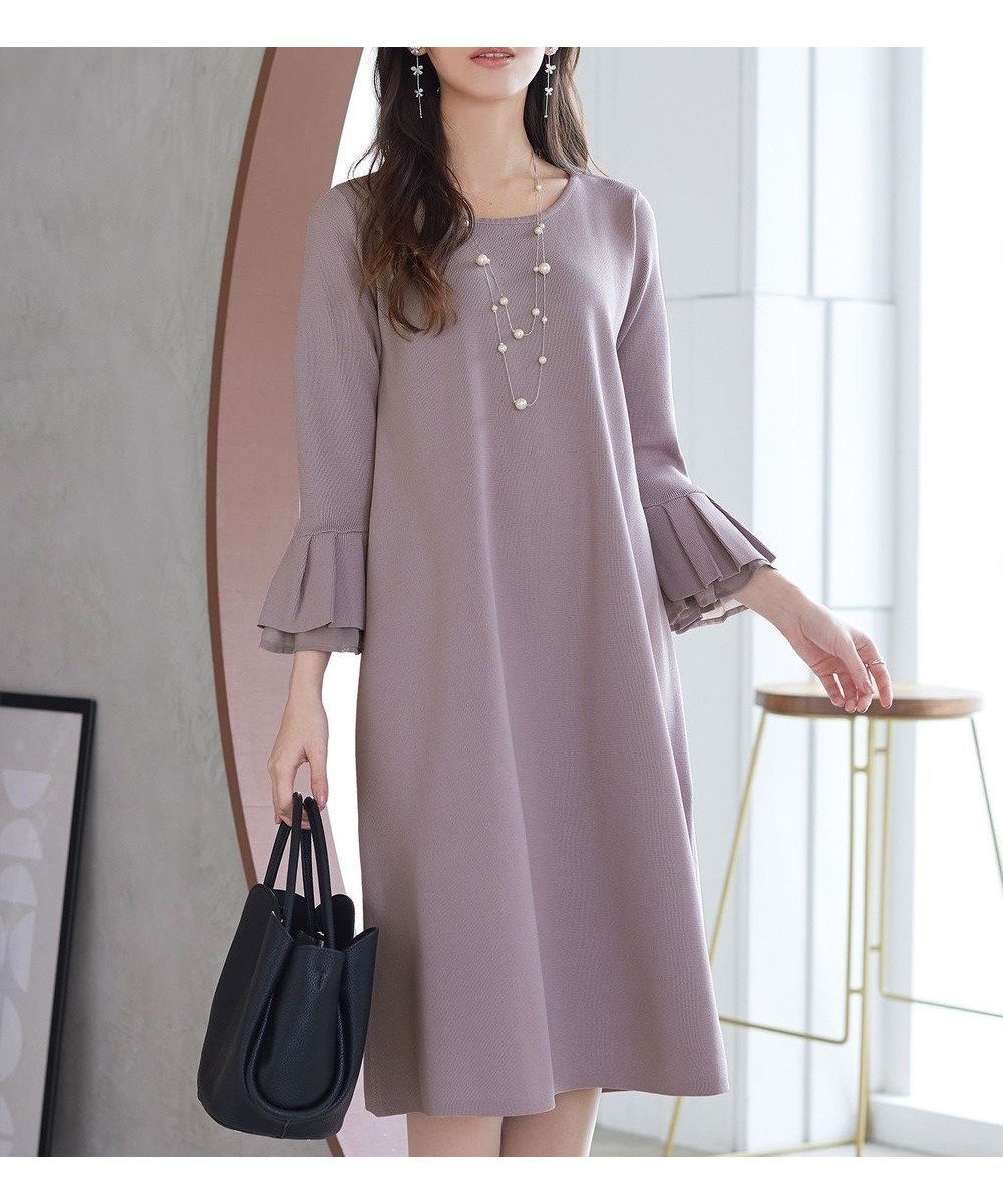 【ティアクラッセ/Tiaclasse】のシフォンフレア袖スポンジニットワンピース インテリア・キッズ・メンズ・レディースファッション・服の通販 founy(ファニー) ファッション Fashion レディースファッション Fashion for Women ワンピース Dresses ニットワンピース Knit Dresses ウォッシャブル Machine Washable 春 Spring 洗える Machine Washable 秋 Autumn シフォン Chiffon, Lightweight Fabric フレア Flare, Flared ポケット Pocket, Pocket Detail ラウンド Round, Round Neck 楽ちん Easy Fit, Comfortable S/S・春夏 SS, Spring/Summer, Warm Season 夏 Summer エレガント 上品 Elegant ビジネス 仕事 通勤 Business / Work / Commuting グレージュ|ID: prp329100004866900 ipo3291000000036250967