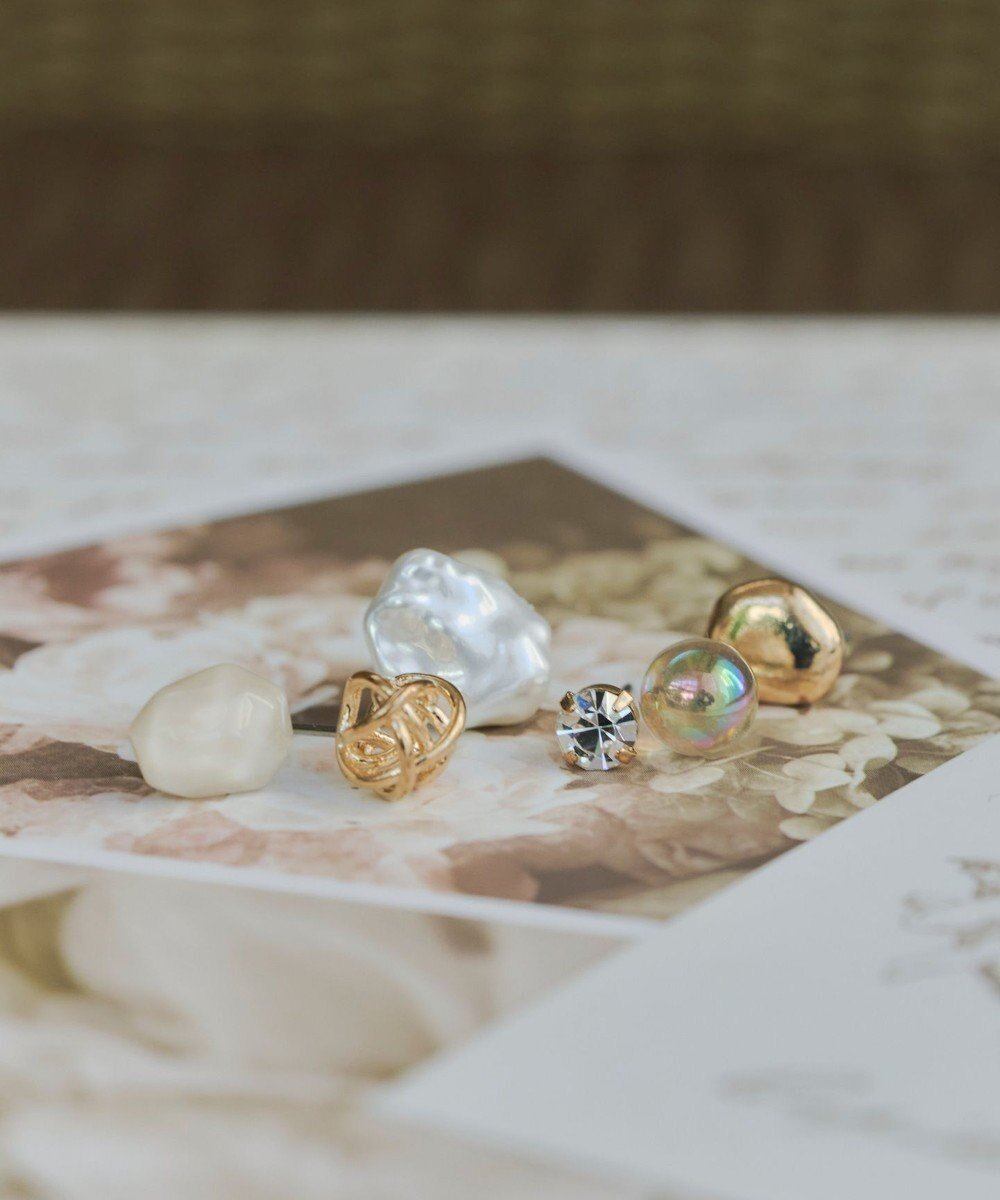 【ティアクラッセ/Tiaclasse】の【6個セット】アソートポイントピアス インテリア・キッズ・メンズ・レディースファッション・服の通販 founy(ファニー) ファッション Fashion レディースファッション Fashion for Women おすすめ Recommended / Our Picks アクセサリー Fashion Accessories ストーン Stone, Gem-Like パール Pearl, Pearl Accent メタル Metal, Metal Parts モチーフ Motif, Design Theme エレガント 上品 Elegant 再入荷 Restock / Back in Stock 冬 Winter / This Winter 夏 Summer 新作・新入荷 New Arrivals / New In 春 Spring 秋 Autumn ゴールド|ID: prp329100004867017 ipo3291000000036254545