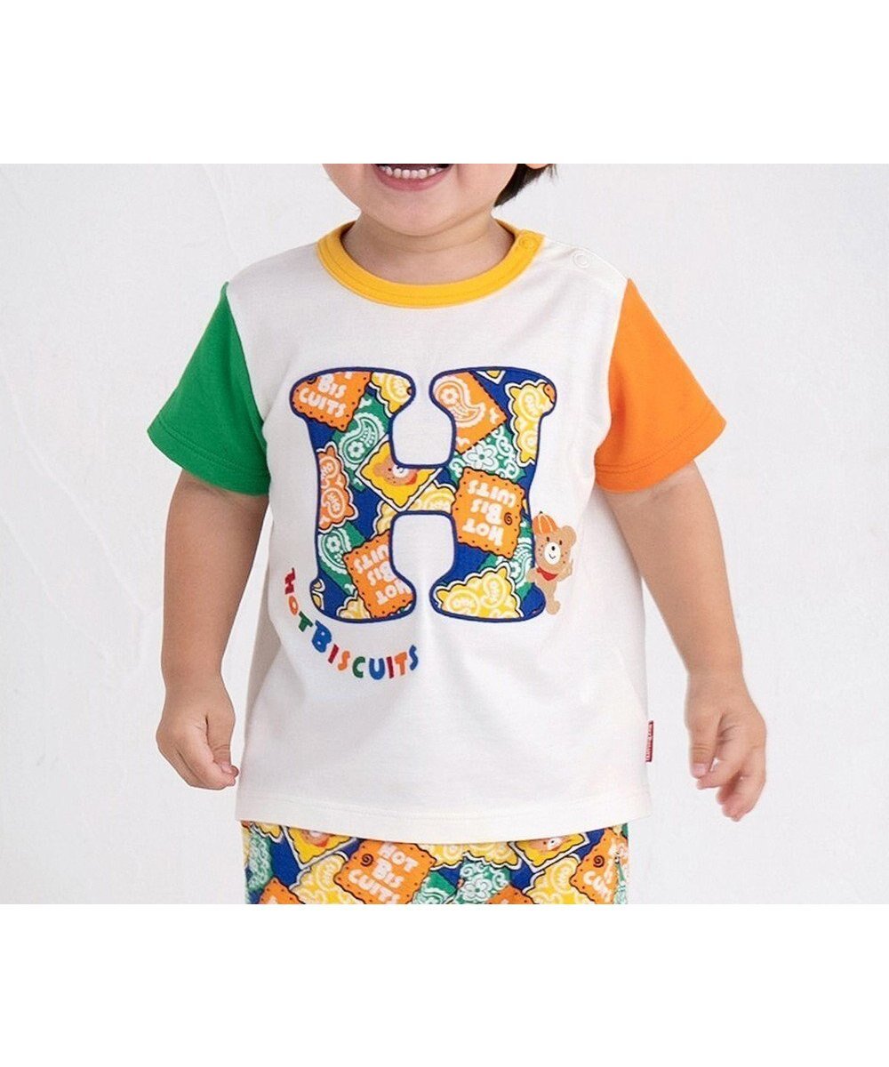 【ミキハウスホットビスケッツ/MIKI HOUSE HOT BISCUITS / KIDS】の【80-120cm】 バンダナ柄 ワッペン 半袖Tシャツ インテリア・キッズ・メンズ・レディースファッション・服の通販 founy(ファニー) 　ファッション　Fashion　キッズファッション　Fashion for Kids　トップス・カットソー　Cut & Sew Tops　おすすめ　Recommended / Our Picks　カットソー　Cut and Sewn Top　カラフル　Colorful Design　ハーフ　Half, Half-Length　バンダナ　Bandana, Head Scarf　フロント　Front, Front Design　人気　Popular, Best Seller　半袖　Short Sleeve, Half Sleeve　夏　Summer　帽子　Hat, Headwear　春　Spring　S/S・春夏　SS, Spring/Summer, Warm Season　マルチカラー|ID: prp329100004867041 ipo3291000000036254634