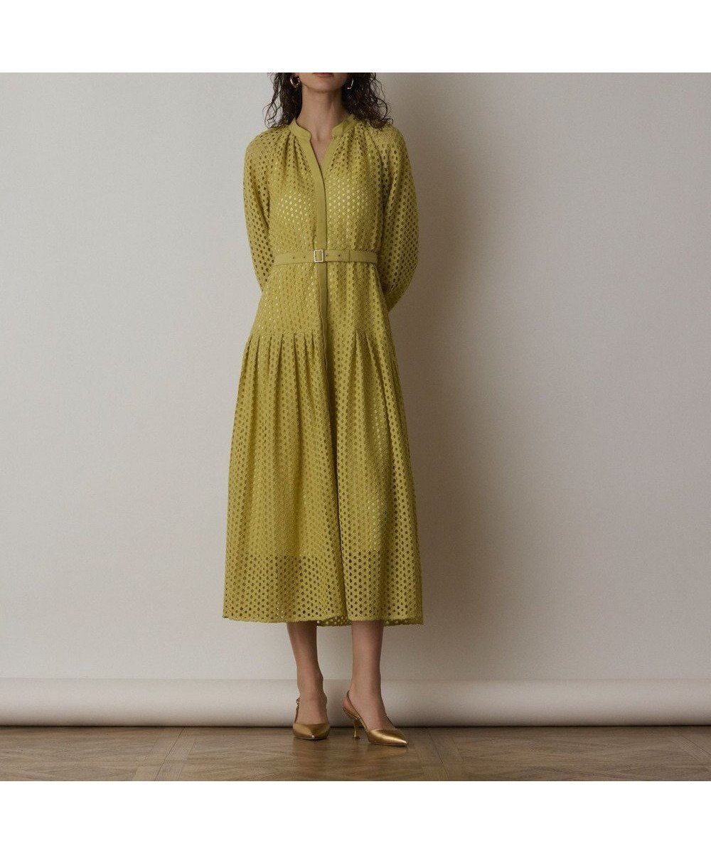 【グレース コンチネンタル/GRACE CONTINENTAL】のメッシュレースカフタンワンピース インテリア・キッズ・メンズ・レディースファッション・服の通販 founy(ファニー) ファッション Fashion レディースファッション Fashion for Women ワンピース Dresses ギャザー Gathered, Ruffled メッシュ Mesh, Net Fabric リラックス Relax, Relaxed Fit レース Lace, Lace Fabric ロング Long, Long-Length 夏 Summer 春 Spring S/S・春夏 SS, Spring/Summer, Warm Season 長袖 Long Sleeve, Full Sleeve イエロー|ID: prp329100004867093 ipo3291000000036255060