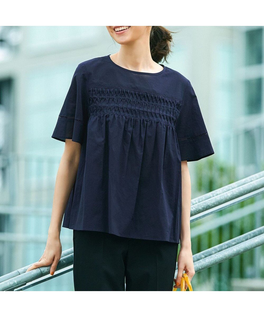 【23区/NIJYUSANKU】の【WEB 一部店舗限定】コットンローン ピンタック フレア ブラウス インテリア・キッズ・メンズ・レディースファッション・服の通販 founy(ファニー) ファッション Fashion レディースファッション Fashion for Women トップス・カットソー Cut & Sew Tops シャツ・ブラウス・オフィスカジュアル Elegant Blouses & Button-Ups エアリー Airy Texture 春 Spring ギャザー Gathered, Ruffled フレア Flare, Flared レース Lace, Lace Fabric S/S・春夏 SS, Spring/Summer, Warm Season 夏 Summer エレガント 上品 Elegant 2025年 2025 2025春夏・S/S Spring/Summer 2025 SS25 ネイビー系|ID: prp329100004867148 ipo3291000000036255464