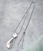 【ティアクラッセ/Tiaclasse】の変形メタルフレームネックレス 人気、トレンドファッション・服の通販 founy(ファニー) ファッション Fashion レディースファッション Fashion for Women ジュエリー Jewelry ネックレス Necklaces & Pendants なめらか Smooth, Silky Texture アクセサリー Fashion Accessories カーディガン Cardigan, Knitwear シンプル Simple, Minimal チェーン Chain, Chain Strap チュニック Tunic, Long Top ネックレス Necklace, Pendant Necklace 再入荷 Restock / Back in Stock 新作・新入荷 New Arrivals / New In thumbnail シルバー|ID: prp329100004867225 ipo3291000000036256109