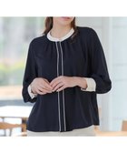 【ティアクラッセ/Tiaclasse】のイージーケア配色スタンドカラーブラウス 人気、トレンドファッション・服の通販 founy(ファニー) ファッション Fashion レディースファッション Fashion for Women トップス・カットソー Cut & Sew Tops シャツ・ブラウス・オフィスカジュアル Elegant Blouses & Button-Ups インナー Innerwear ウォッシャブル Machine Washable 春 Spring 洗える Machine Washable 秋 Autumn シンプル Simple, Minimal ジャケット Jacket, Outerwear スタンド Stand Collar, Upright Stand スリーブ Sleeve, Long Sleeve / Short Sleeve パール Pearl, Pearl Accent ポケット Pocket, Pocket Detail 冬 Winter / This Winter S/S・春夏 SS, Spring/Summer, Warm Season 夏 Summer エレガント 上品 Elegant ビジネス 仕事 通勤 Business / Work / Commuting thumbnail ネイビー|ID: prp329100004867277 ipo3291000000036256357