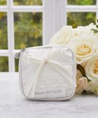 【メゾンドフルール/Maison de FLEUR】のレースフリルポーチ White|ID: prp329100004867588 ipo3291000000036261289