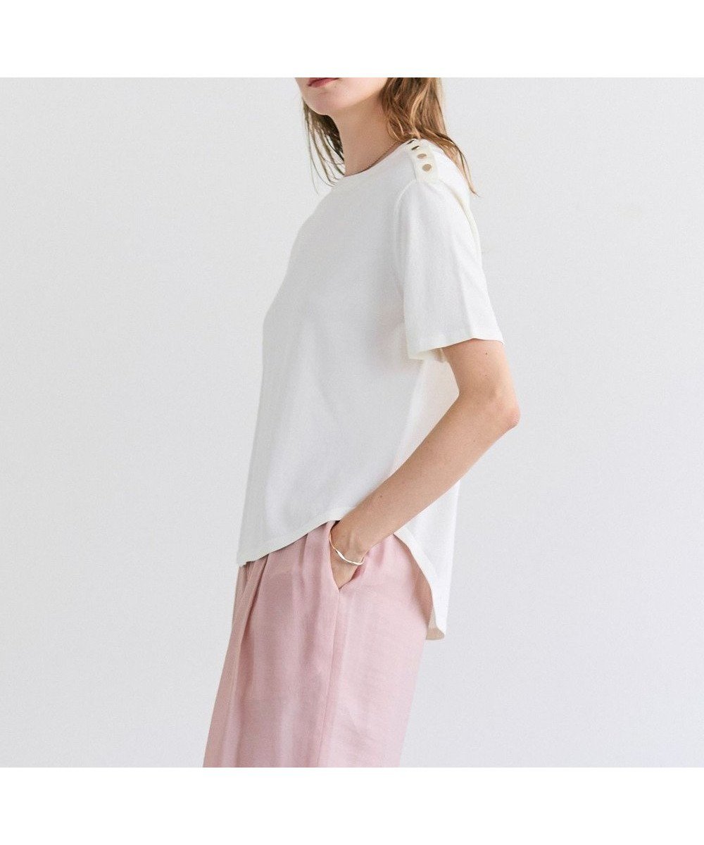 【ベイジ,/BEIGE,】のNADIA / ストレッチ メタルボタンニット インテリア・キッズ・メンズ・レディースファッション・服の通販 founy(ファニー) 　ファッション　Fashion　レディースファッション　Fashion for Women　トップス・カットソー　Cut & Sew Tops　ニット　Knit Tops & Sweaters　インナー　Innerwear　サマー　Summer, Summer Style　シンプル　Simple, Minimal　ジャケット　Jacket, Outerwear　スタイリッシュ　Stylish, Fashionable　ストレッチ　Stretch, Stretchy Fabric　セーター　Sweater, Knitwear　定番　Standard, Basic Item　人気　Popular, Best Seller　バランス　Balance, Style Balance　フェミニン　Feminine, Girly　メタル　Metal, Metal Parts　リラックス　Relax, Relaxed Fit　ワイド　Wide, Wide Fit　A/W・秋冬　Autumn/Winter　S/S・春夏　SS, Spring/Summer, Warm Season　夏　Summer　エレガント 上品　Elegant　Ecru|ID: prp329100004867594 ipo3291000000036261335