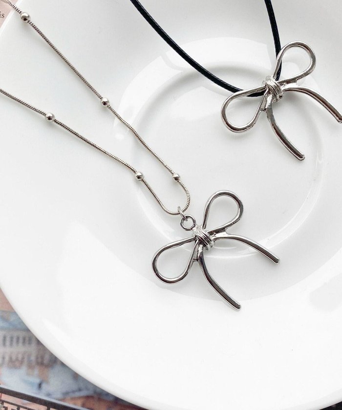 【ウィゴー/WEGO】のLリボンモチーフアソートネックレス インテリア・キッズ・メンズ・レディースファッション・服の通販 founy(ファニー) https://founy.com/ ファッション Fashion レディースファッション Fashion for Women ジュエリー Jewelry ネックレス Necklaces & Pendants おすすめ Recommended / Our Picks アクセサリー Fashion Accessories ガーリー Girly, Feminine Style スマホ Smartphone, Mobile Device トレンド Trend, Trending Now ネックレス Necklace, Pendant Necklace モチーフ Motif, Design Theme リボン Ribbon, Bow |ID: prp329100004867626 ipo3291000000036261611