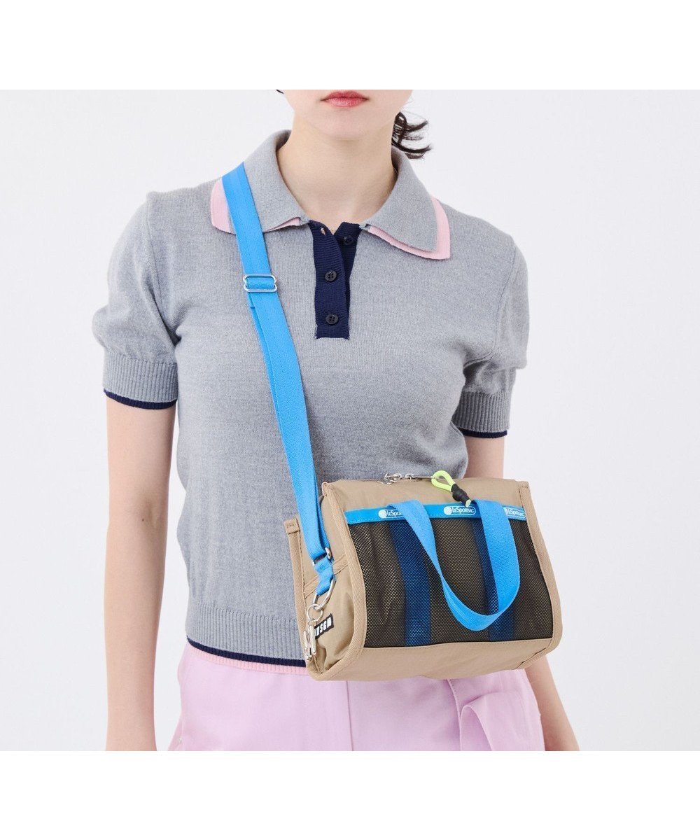 【レスポートサック/LeSportsac】のMSGM METRO XBODY/メトロカーキ/ブルー インテリア・キッズ・メンズ・レディースファッション・服の通販 founy(ファニー) 　ファッション　Fashion　レディースファッション　Fashion for Women　イエロー　Yellow　イタリア　Italy　コンパクト　Compact, Small Size　軽量　Lightweight, Ultra Light　ショルダー　Shoulder, Shoulder Strap　シルバー　Silver, Metallic Silver　スクエア　Square, Square Shape　財布　Wallet, Purse　ネオン　Neon, Neon Color　ブロッキング　Color Blocking, Panel Design　プリント　Print, Printed Pattern　ポケット　Pocket, Pocket Detail　メッシュ　Mesh, Net Fabric　メトロカーキ/ブルー|ID: prp329100004867668 ipo3291000000036261917