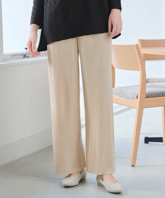 【ティアクラッセ/Tiaclasse】のクリスタルプリーツパンツ インテリア・キッズ・メンズ・レディースファッション・服の通販 founy(ファニー) https://founy.com/ ファッション Fashion レディースファッション Fashion for Women パンツ Pants & Trousers アクセサリー Fashion Accessories ウォッシャブル Machine Washable 春 Spring 洗える Machine Washable 秋 Autumn カーディガン Cardigan, Knitwear クリスタル Crystal, Swarovski チュニック Tunic, Long Top なめらか Smooth, Silky Texture バランス Balance, Style Balance プリーツ Pleats, Pleated ボトム Bottoms, Lower Wear ポケット Pocket, Pocket Detail リラックス Relax, Relaxed Fit 楽ちん Easy Fit, Comfortable ワイド Wide, Wide Fit 冬 Winter / This Winter S/S・春夏 SS, Spring/Summer, Warm Season 再入荷 Restock / Back in Stock 夏 Summer エレガント 上品 Elegant 新作・新入荷 New Arrivals / New In |ID: prp329100004867744 ipo3291000000036262556